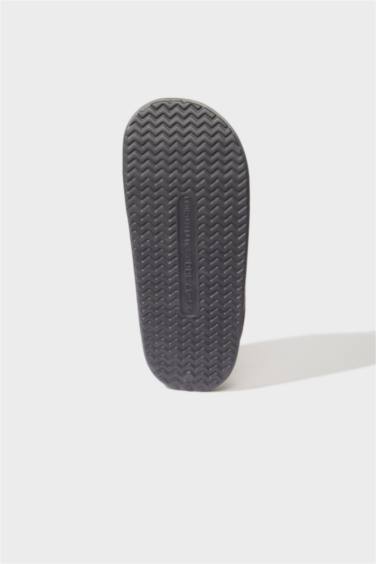 Man Flat Sole Home Slippers