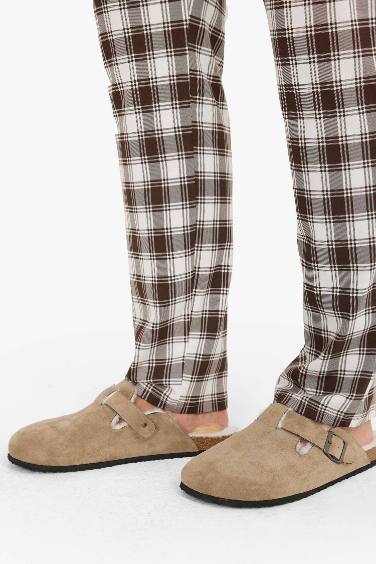 Man Flat Sole Faux Leather Home Slippers