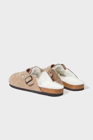 Man Flat Sole Faux Leather Home Slippers