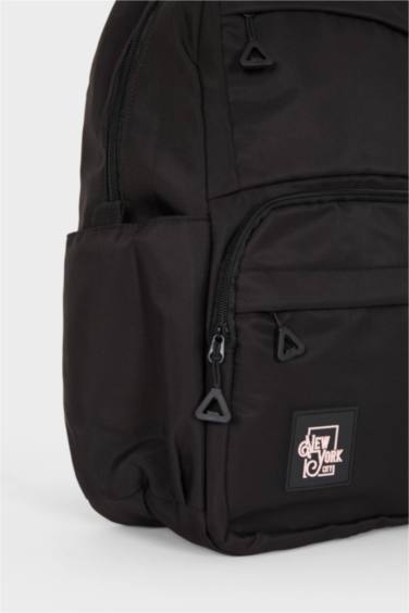 شنطة ظهر حريمي رجالي