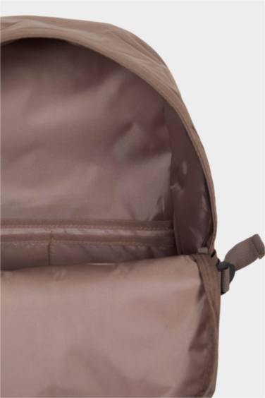 شنطة ظهر حريمي رجالي