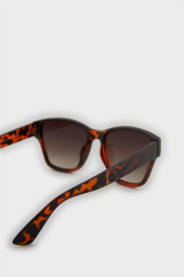 Kadın Oval Leopar Plastik Çerçeve Kahve Cam UV Güneş Gözlüğü - Görsel 6