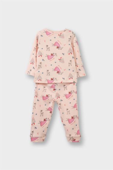 سيت بجامة مطبوعة من قطعتين