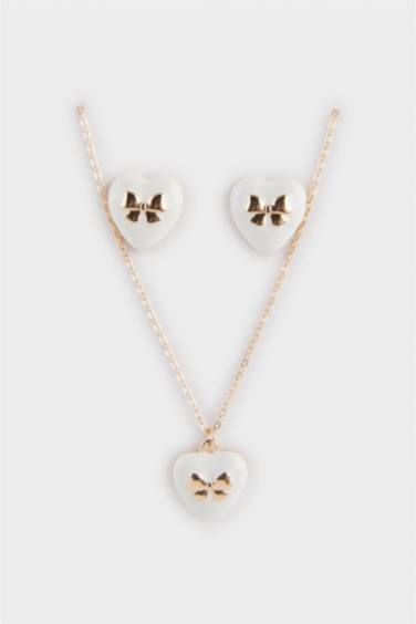 سيت نسائي تراجي وقلادة باحجار ابيض