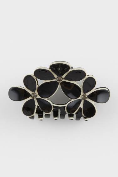 Woman Black Floral Hair Clips