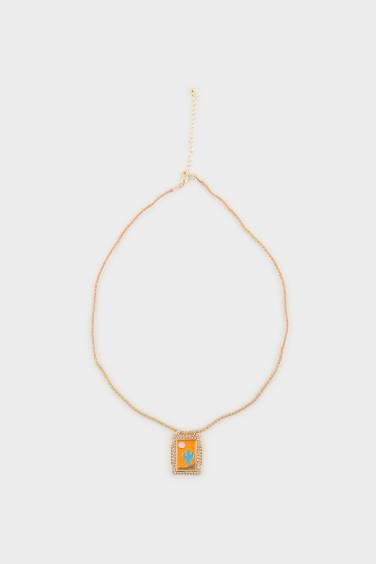 Woman Orange Plate Necklace