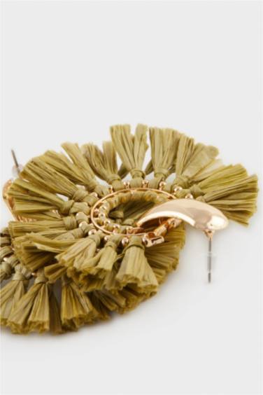 Woman Green Straw Detailed Earrings