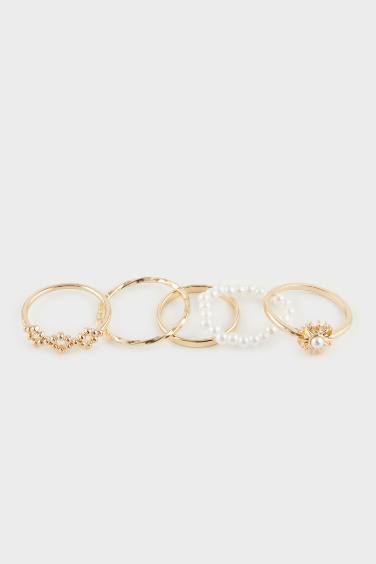 Woman 5 Piece Gold Ring