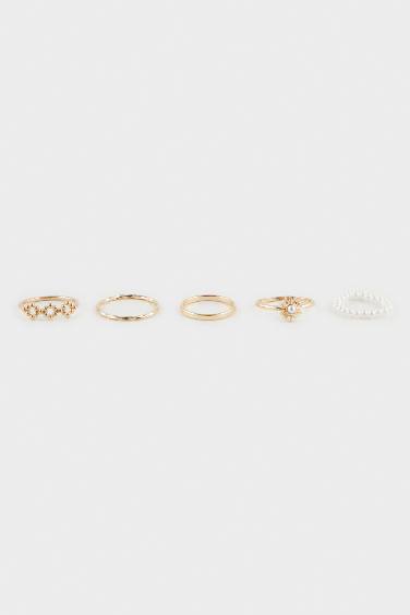 Woman 5 Piece Gold Ring