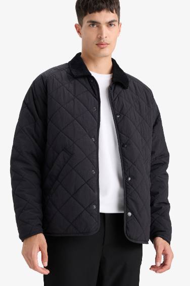 Regular Fit Gömlek Yaka Çıtçıtlı Kapitoneli İç Cepli Mont
