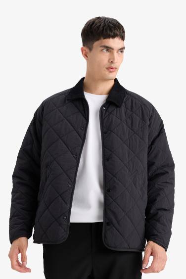 Regular Fit Gömlek Yaka Çıtçıtlı Kapitoneli İç Cepli Mont