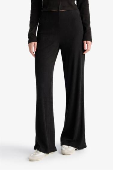 Pantalon à jambes larges