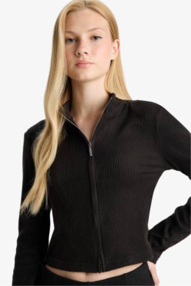 Pull Cardigan à col roulé