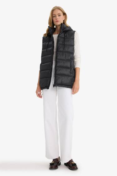 Regular Fit Vest