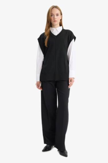 V-Neck Knitwear Vest