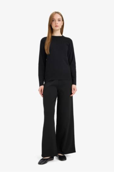 Wide Leg Knitwear Trousers