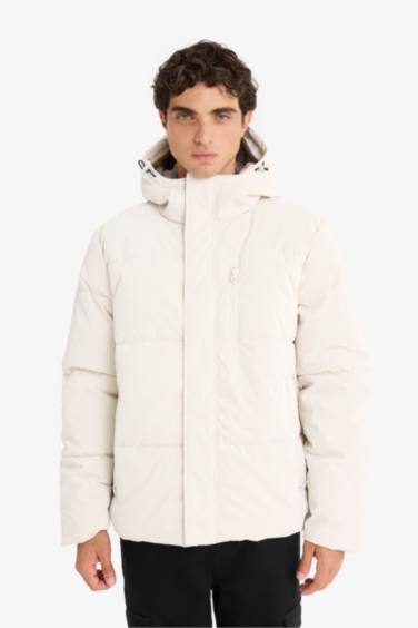 Su İtici Regular Fit Kapüşonlu Astarlı İç Cepli Fermuarlı Cepli Mont