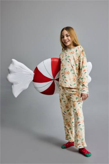 Kız Çocuk Yılbaşı Temalı Pijama Takımı Kadife Uzun Kollu Üst Uzun Alt