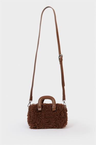 Kadın Pelüş Çapraz Çanta