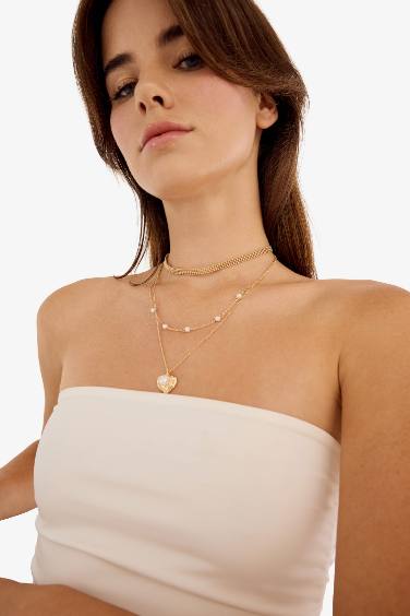 Woman 3 Piece Heart Gold Necklace