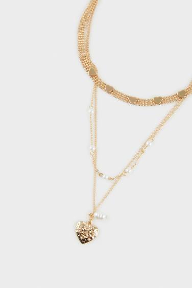 Woman 3 Piece Heart Gold Necklace