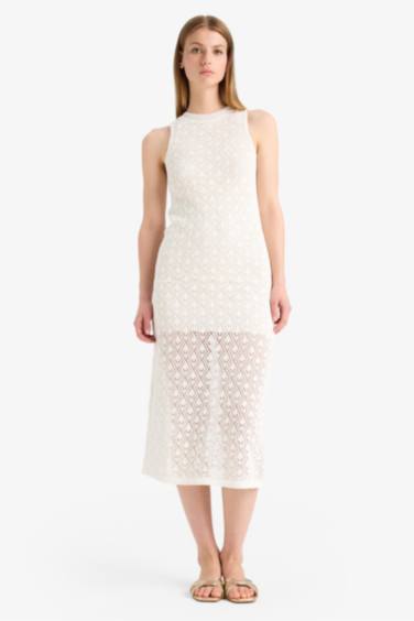 Crew Neck Crochet Sleeveless Midi Dress