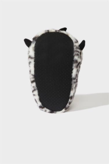 Woman Flat Sole Home Boots