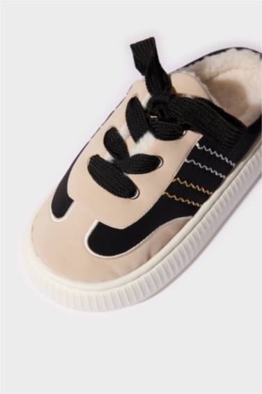 Kadın Düz Taban Ev Terliği - Görsel 5