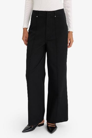 Wide Leg With Pockets Gabardine Trousers