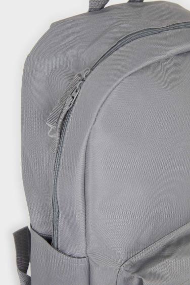 شنطة ظهر مدرسه رمادي للجنسين