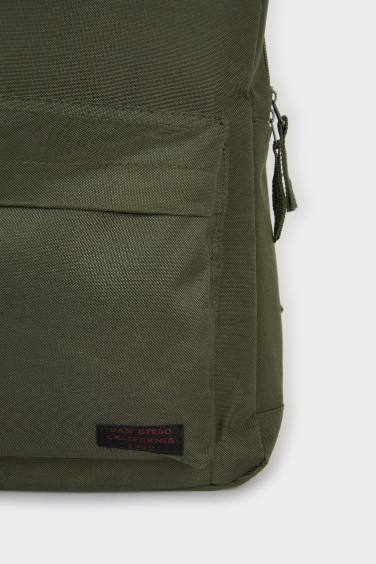 شنطة ظهر مدرسه للجنسين