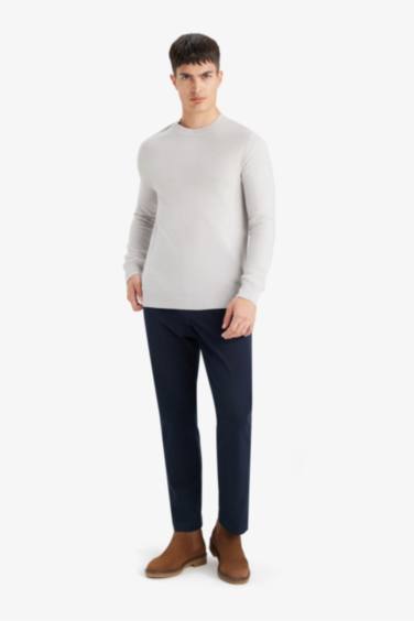 Standard Fit Crew Neck Knitwear Pullover