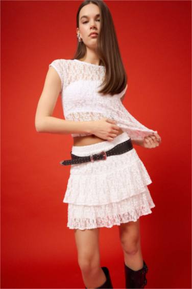 Кружевная укороченная блузка с коротким рукавом Coool Fitted Crop