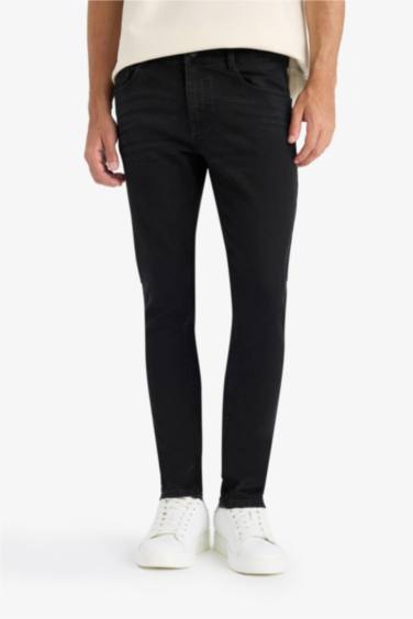 بنطلون جينز كارلو سكيني فيت برجل ضيقة وخصر عادي