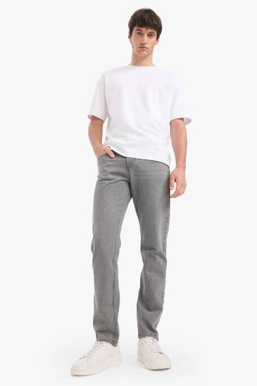 سروال جينز قصة عادي منتظم برجل عادي