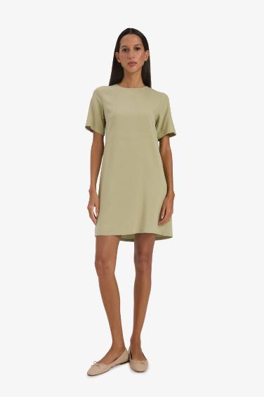 Crew Neck Basic Short Sleeve Mini Dress