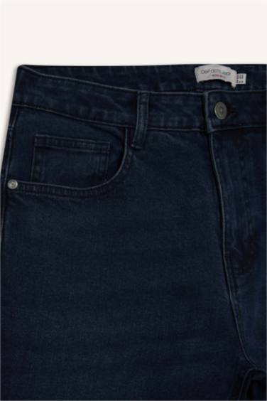 بنطرون جينز سيرجيو قصة عادية برجل عادي وخصر عادي