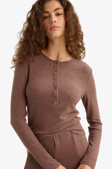 Slim Fit Long Sleeve Buttoned Crew Neck T-shirt