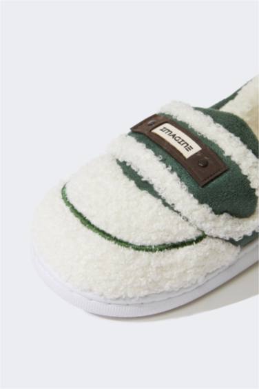 شبشب بيت ولادي قطيفة مطبوع بكعب مسطح