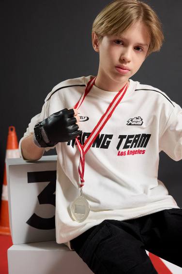 Boy Crew Neck Printed Sweatshirt