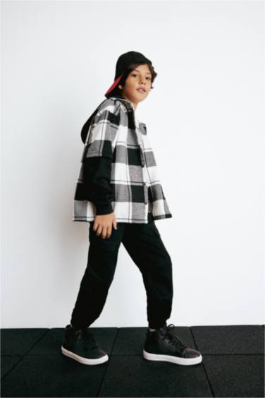 Boy Jogger Fit Gabardine Cargo Trousers