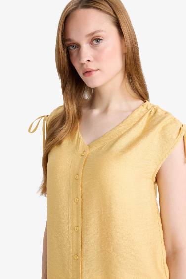 V-Neck Short Sleeve Shirt