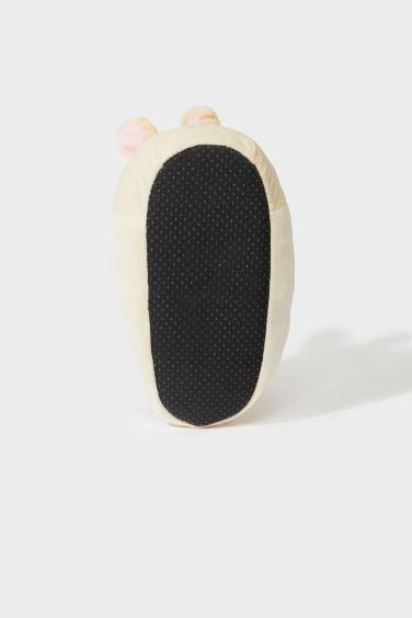 Woman Flat Leg Home Boots