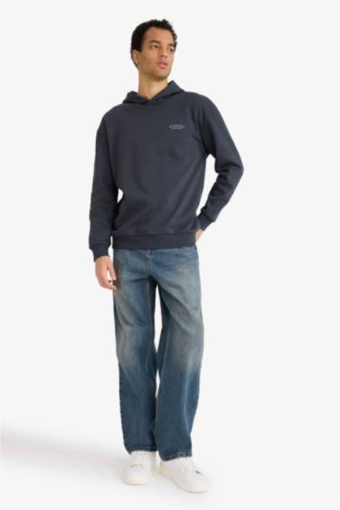 سويت شيرت اوفر سايز بغطاء للرأس بجيب