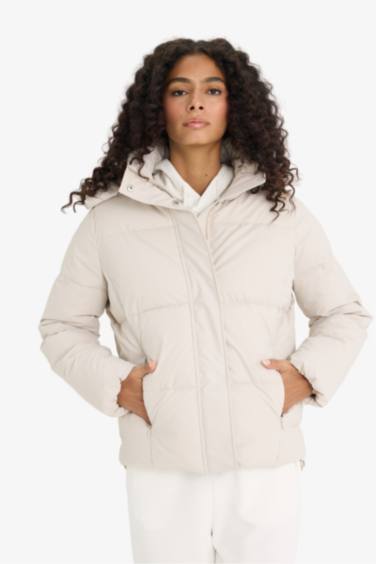 Regular Fit Hooded Puffer Jacket