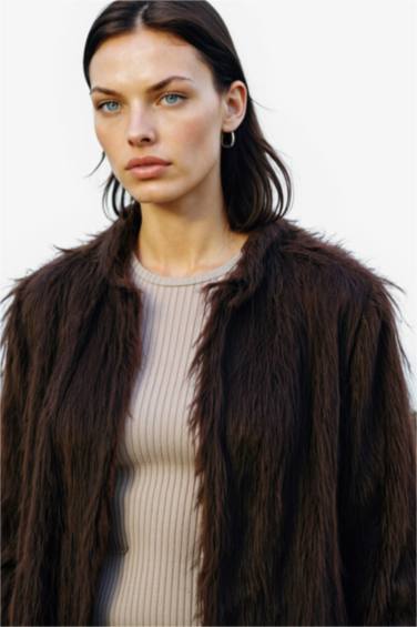 Regular Fit Kısa Suni Kürk