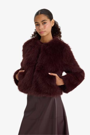 Regular Fit Kısa Suni Kürk