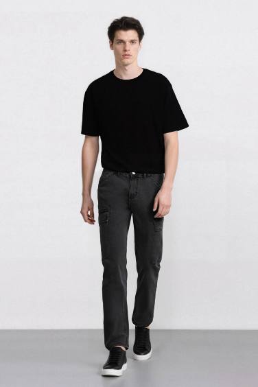 %100 Pamuk Relax Fit Rahat Kesim Düz Paça Kargo Cepli Jean Pantolon