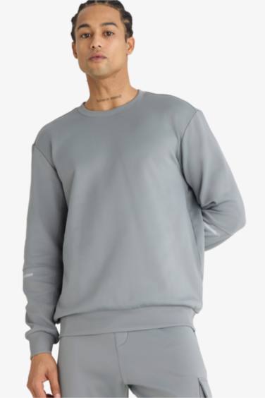 DeFactoFit Standart Fit Bisiklet Yaka Sporcu Sweatshirt