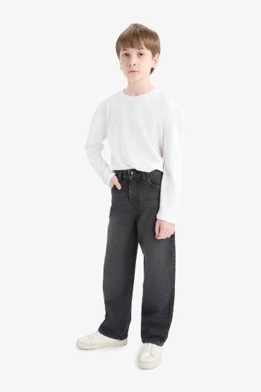 بنطرون جينز أولادي وايد ليج برجل عادي